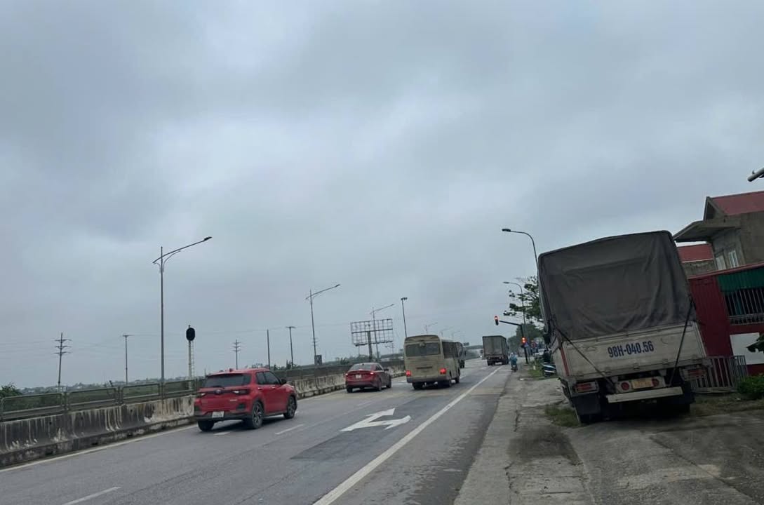 Đất kinh doanh mặt đường QL1 Nghi Lộc 90m² chỉ 2 tỷ - Cơ hội hiếm có!