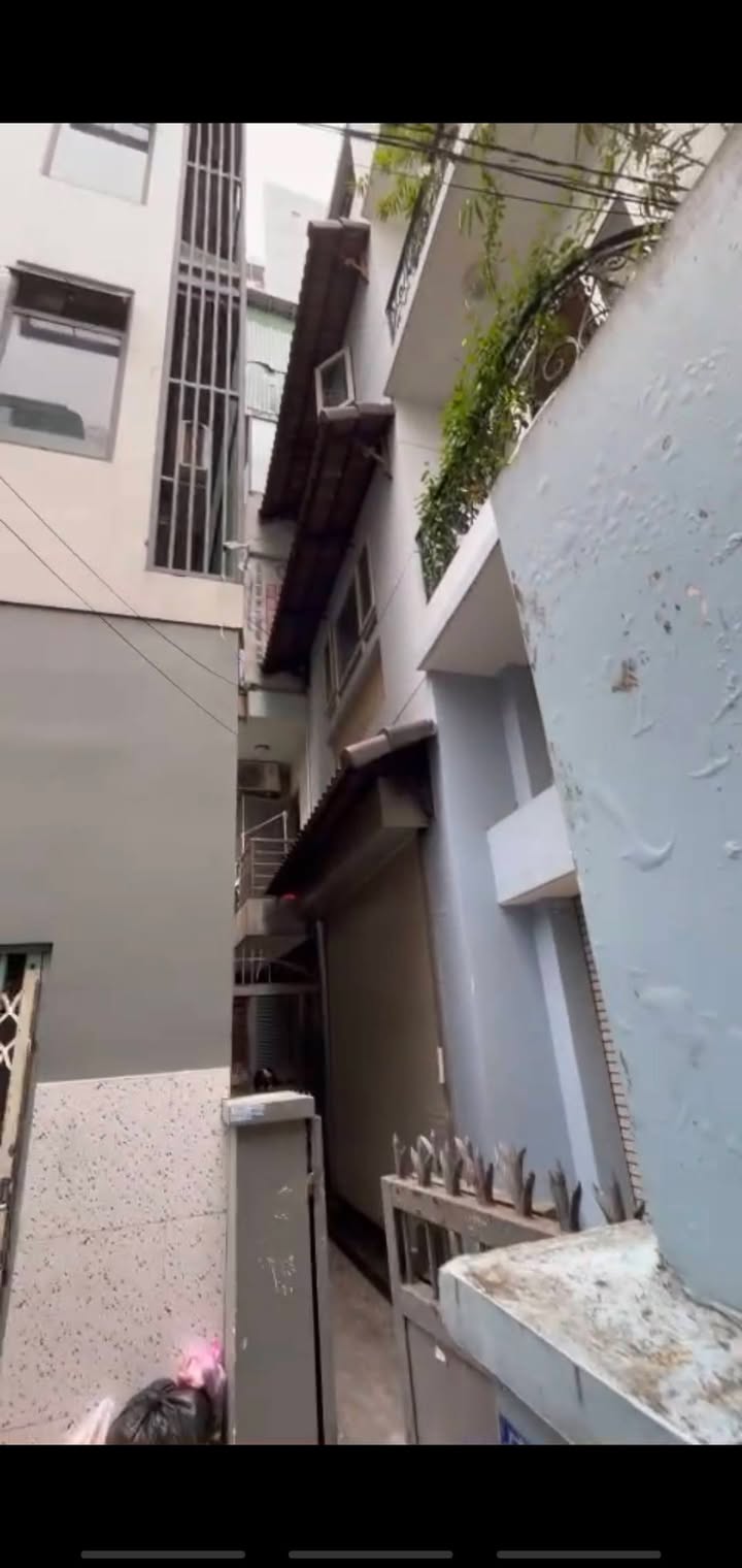 Nhà mặt tiền thụt Đặng Thai Mai, Phú Nhuận 91.7m² giá 12 tỷ - Cơ hội đầu tư sinh lời!