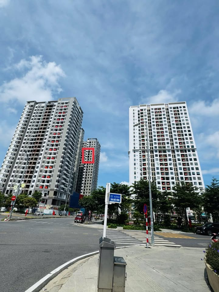 Căn hộ FPT Plaza3 Đà Nẵng 65m² giá 3.15 tỷ - View công viên tuyệt đẹp!