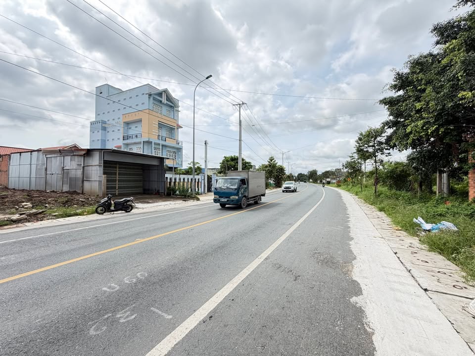 Đất mặt tiền đường Hồ Biểu Chánh, Gò Công 176m² giá 2.6 tỷ - Cơ hội đầu tư sinh lời!