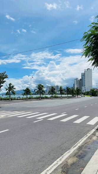 Lô Đất Mặt Tiền Phạm Văn Đồng 123,9m² giá 16,726 tỷ - View Biển Đẹp