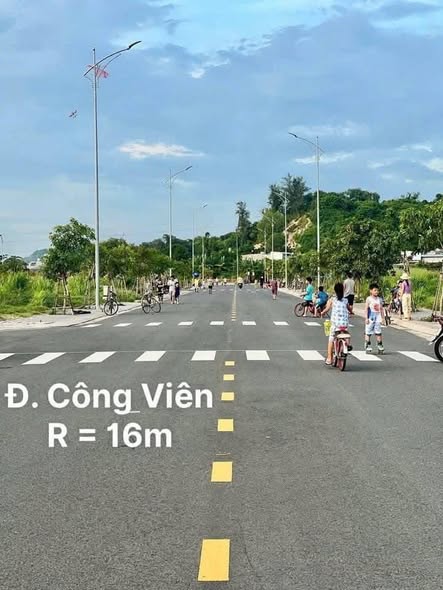 Bán đất mặt tiền công viên & chung cư khu TĐC Phường 10 - Diện tích 79.6m² - Giá chỉ 8 tỷ!