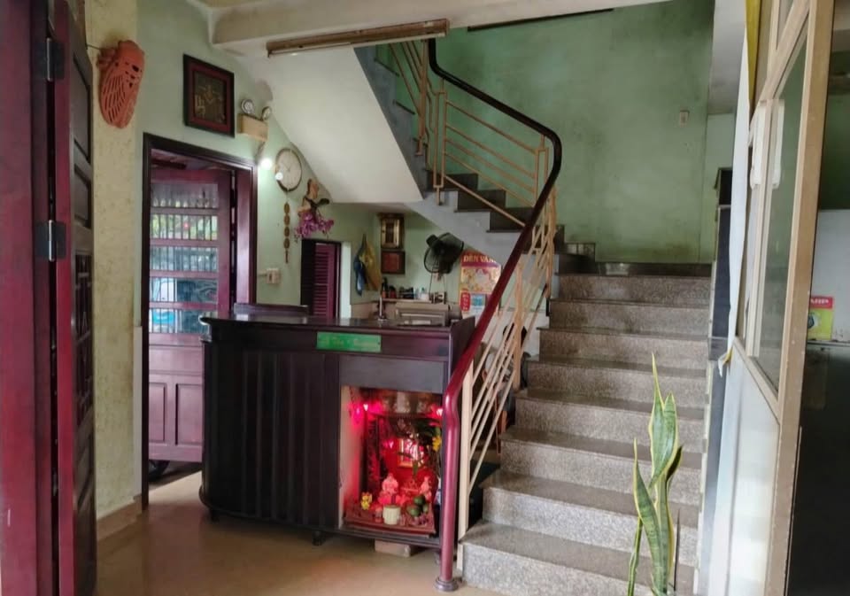 Nhà nghỉ 4 tầng 159m² đường Phạm Văn Đồng - Kinh doanh thuận lợi tại Vỹ Dạ