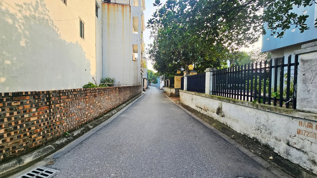 Đất nền Nguyên Khê, Đông Anh 45m² giá 3 tỷ - Sổ đỏ chính chủ, ô tô vào tận nơi!