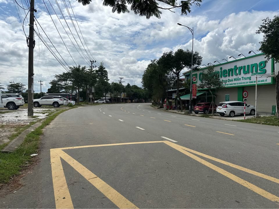 Đất mặt tiền Hòa Ninh 180m² giá 4 tỷ - Đầu tư sinh lời ngay!