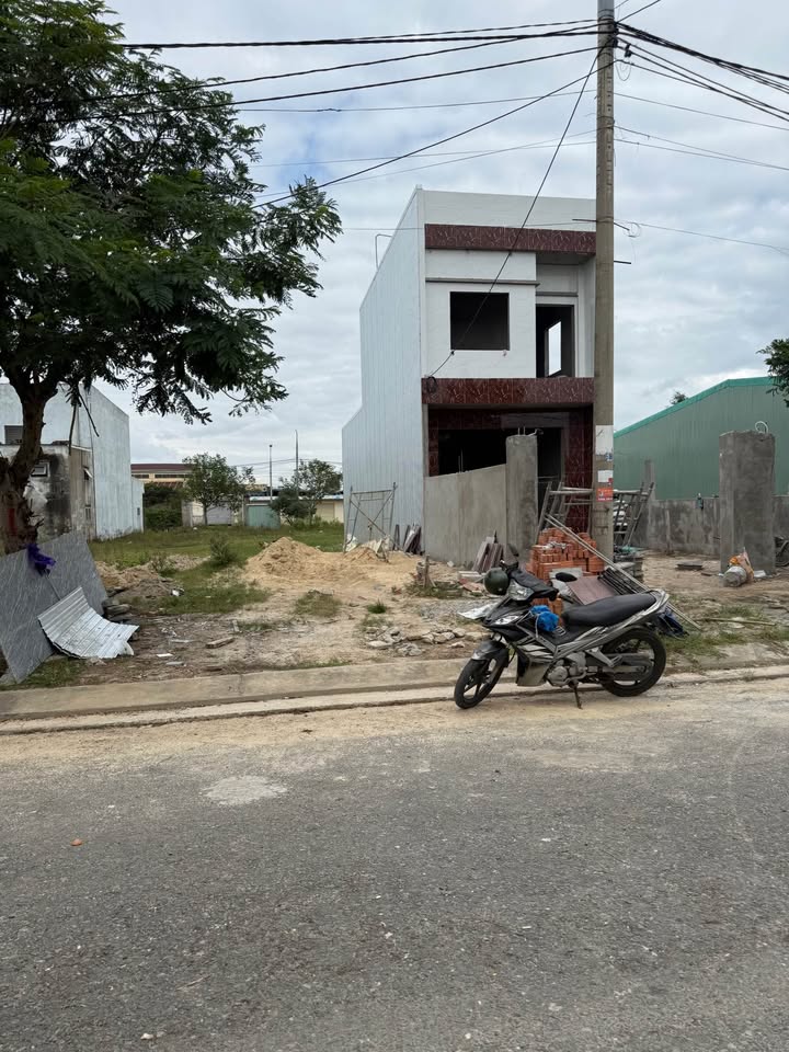 Đất nền Điện Ngọc 147m² giá 3.5 tỷ - Cơ hội đầu tư hấp dẫn!