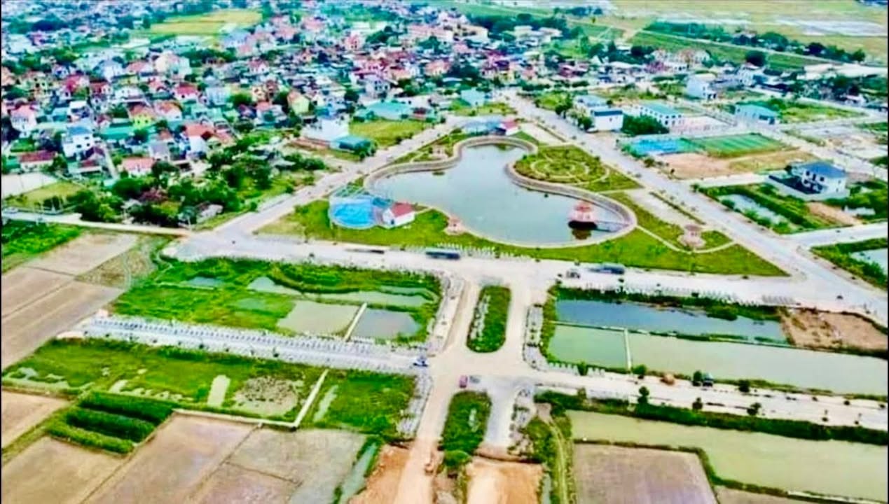 Đất quy hoạch xí nghiệp Lương Sơn 150m² giá 2.1 tỷ - View hồ tuyệt đẹp!