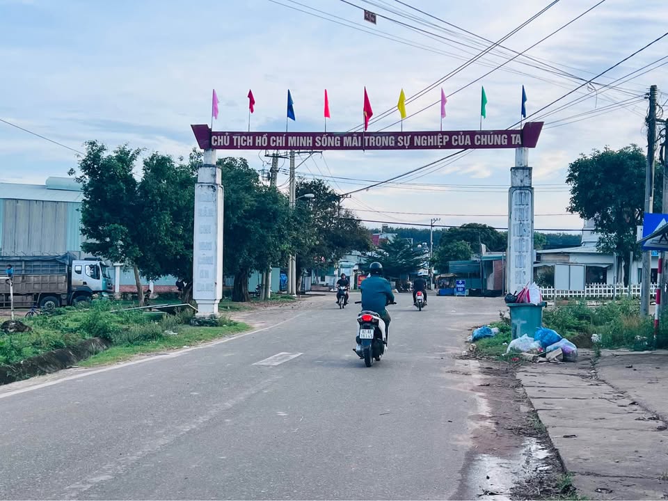 Đất nền xã Ia Chim, Kon Tum 200m² giá 190 triệu - Vị trí đẹp, giao thông thuận tiện!