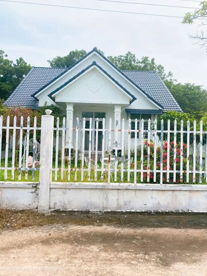 Biệt thự sân vườn cho thuê tại Meyhome Phú Quốc 400m² giá chỉ 13 triệu/tháng - Full nội thất tiện nghi!