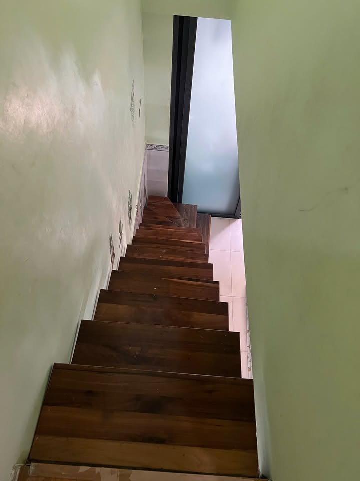 Nhà nhỏ xinh Phước Long B, Q9 23m² giá 2.98 tỷ - Tiện ích đầy đủ, thương lượng nhẹ!