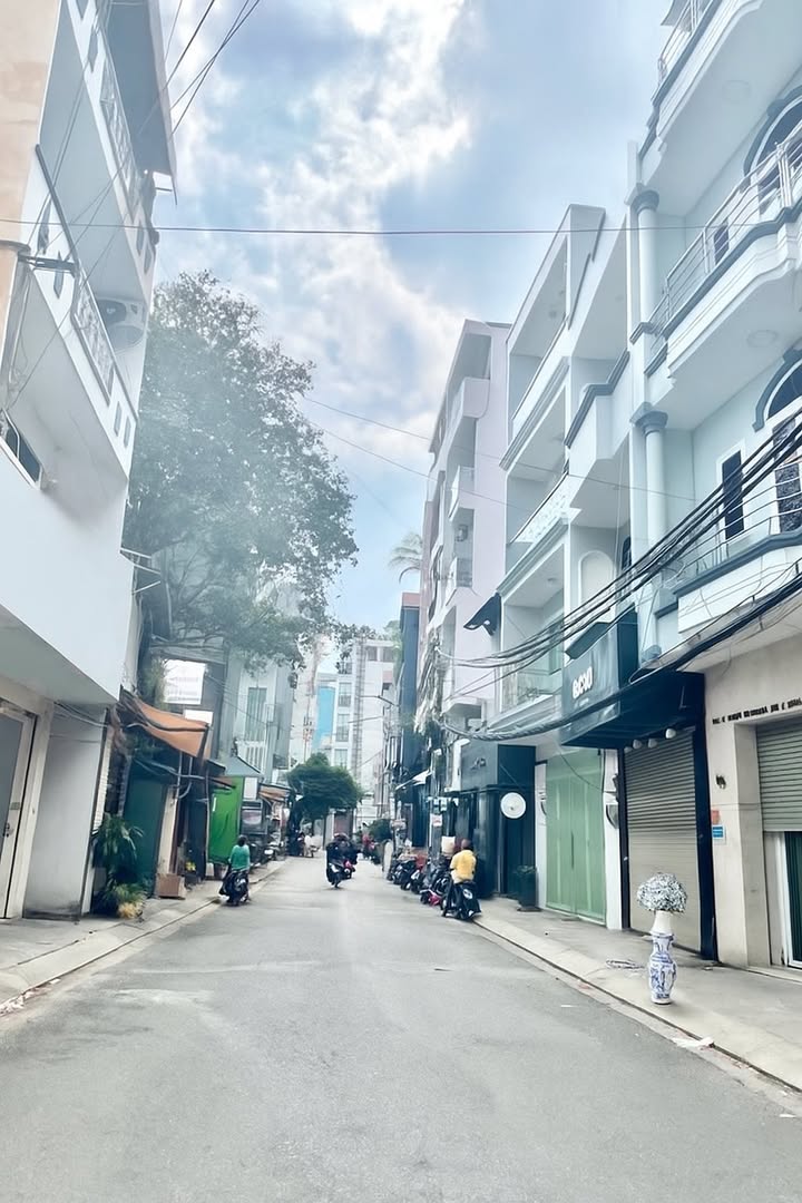 Nhà riêng Phan Xích Long, Phú Nhuận 70.2m² giá 7 tỷ - Chính chủ bán gấp trong tuần!