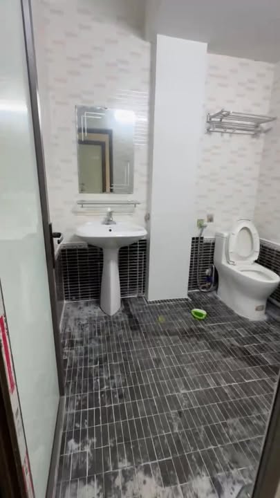 Căn hộ cho thuê đường Hạ Đình, Thanh Xuân 35m² giá 6 triệu - Nội thất đầy đủ, sẵn sàng vào ở!