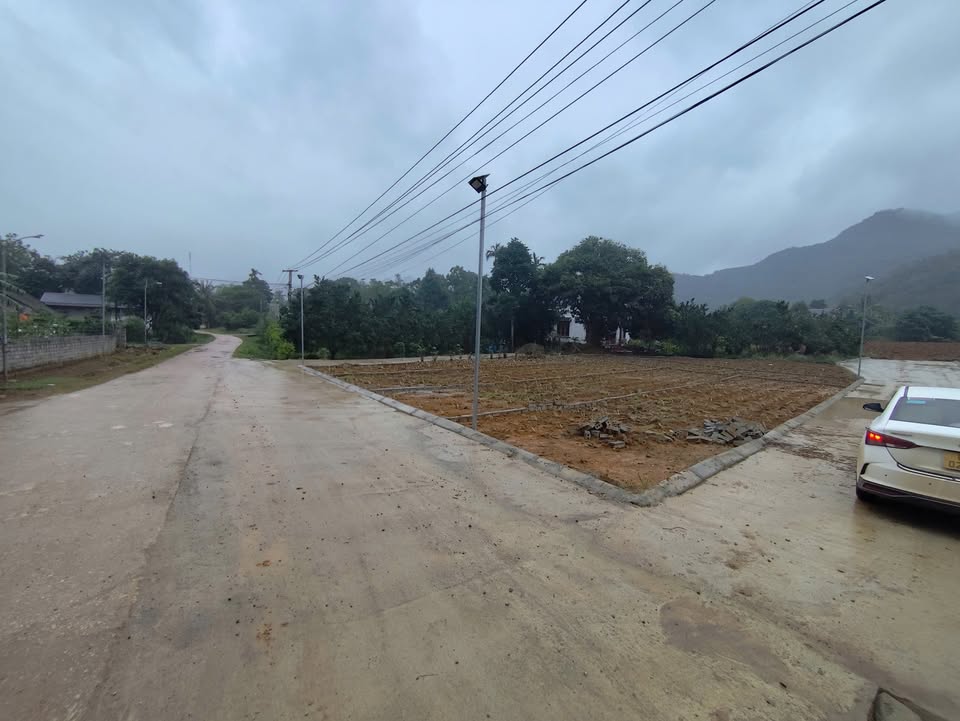 Đất nền tại xã Thành Tân, Thạch Thành 165m² giá 100 triệu - Sổ đỏ chính chủ, công chứng ngay!