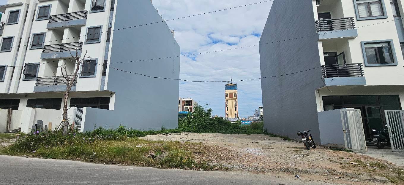 Đất mặt tiền Quốc Lộ 18 tại Nam Ga Hạ Long 124m² - Sổ đỏ chính chủ!