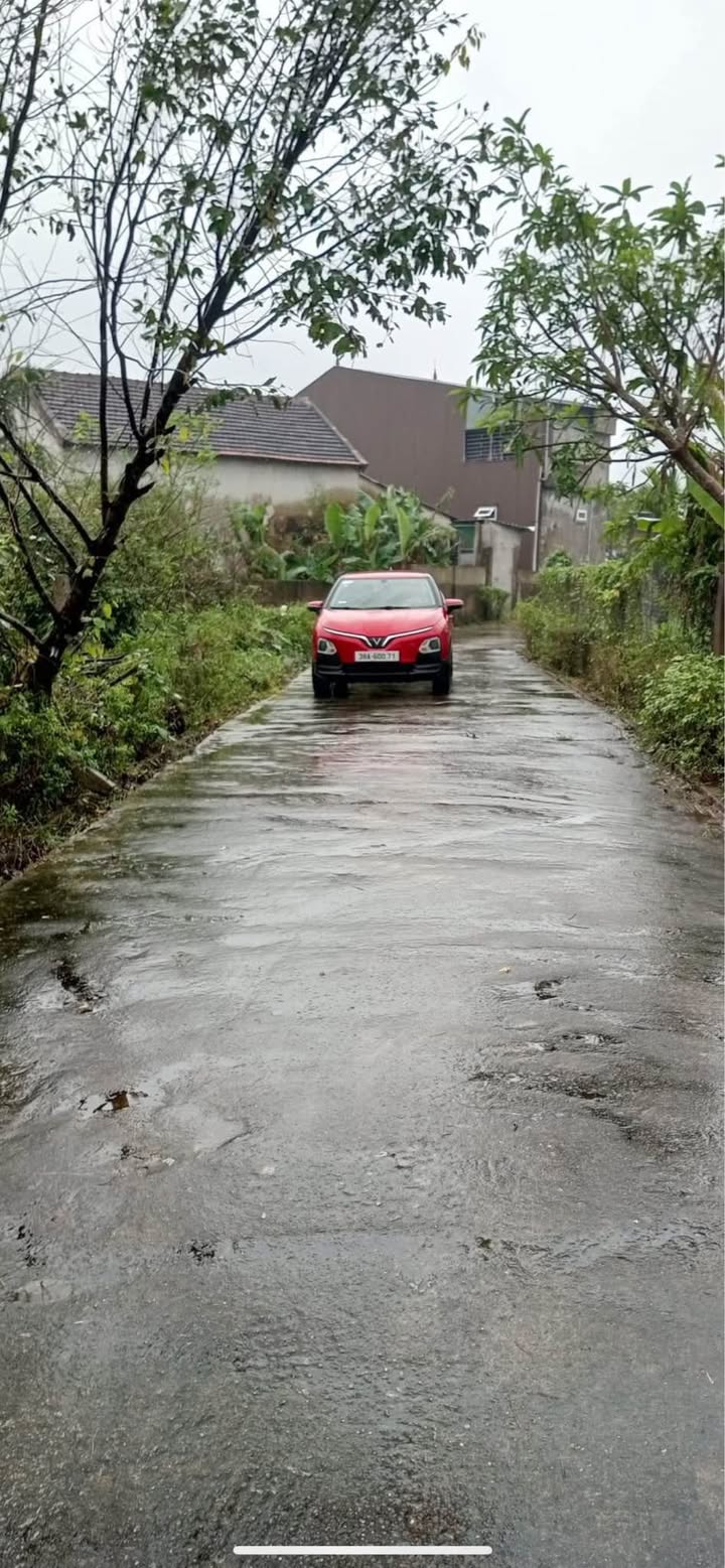 Đất nền Thạch Hạ, Hà Tĩnh 205m² giá 2 tỷ - Vị trí đẹp, ô tô tránh nhau!