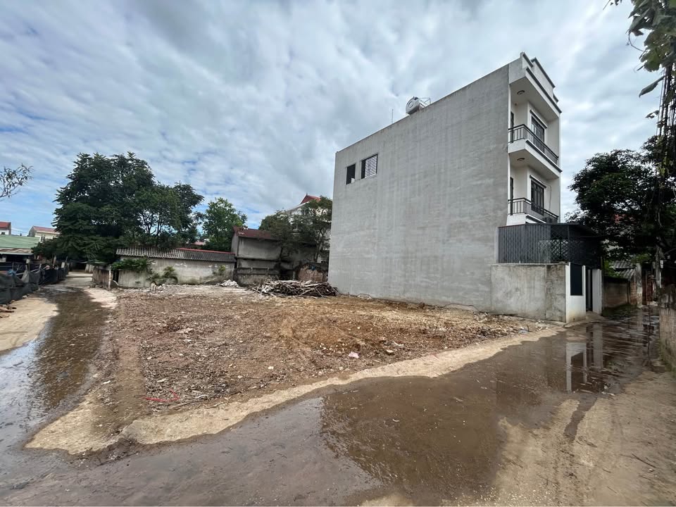 Đất nền Lạng Sơn 62m² giá 1 tỷ - Hướng Nam, Ô tô tới cửa!