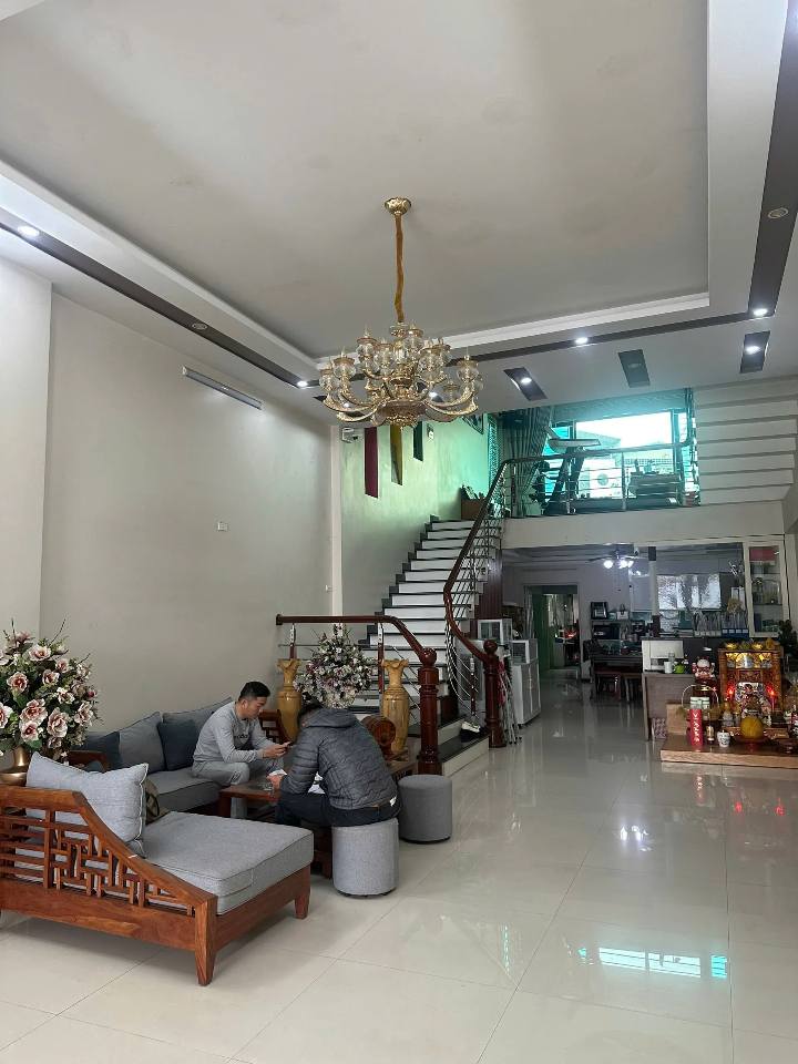 Nhà mặt tiền kinh doanh Phú Sơn, Thanh Hóa 193m² giá 11.8 tỷ - Đầu tư sinh lời ngay!