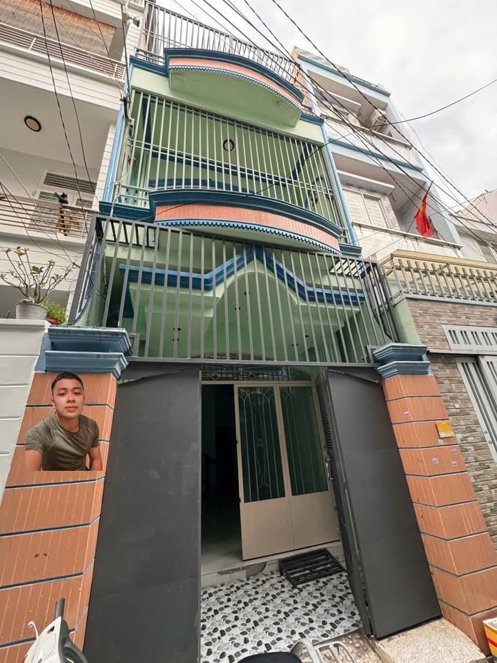 Nhà đẹp 2 mặt tiền hẻm xe hơi Âu Dương Lân, P3, Q8 - Giá 8.5 tỷ, chính chủ!