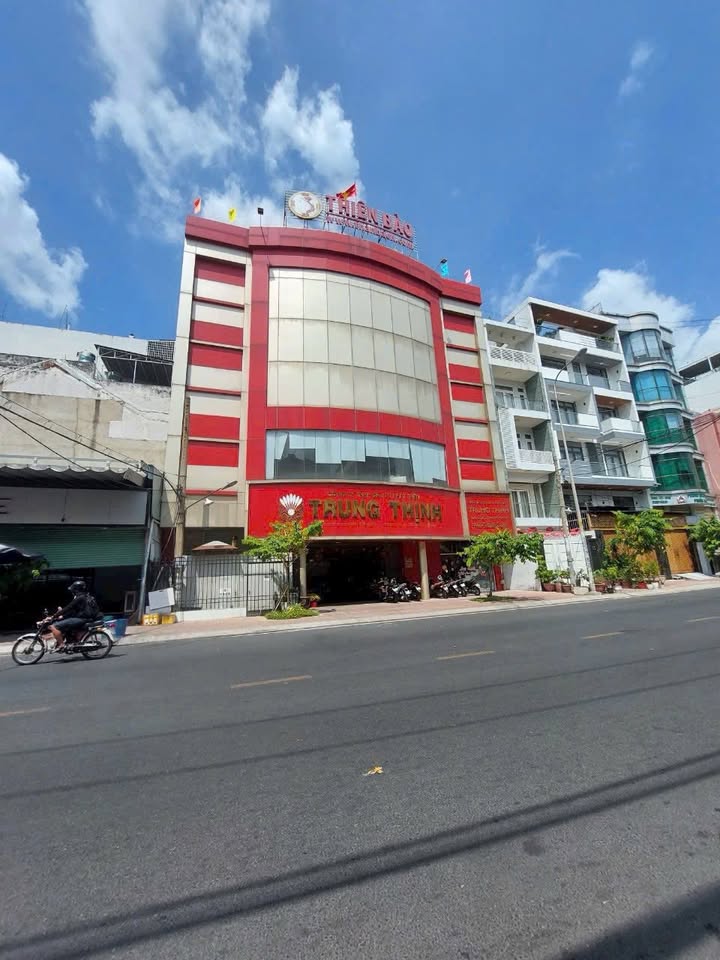 Cho thuê mặt bằng đường Số 26, Quận 6 - Diện tích 450m², phù hợp làm ngân hàng, trung tâm tiếng Anh, showroom