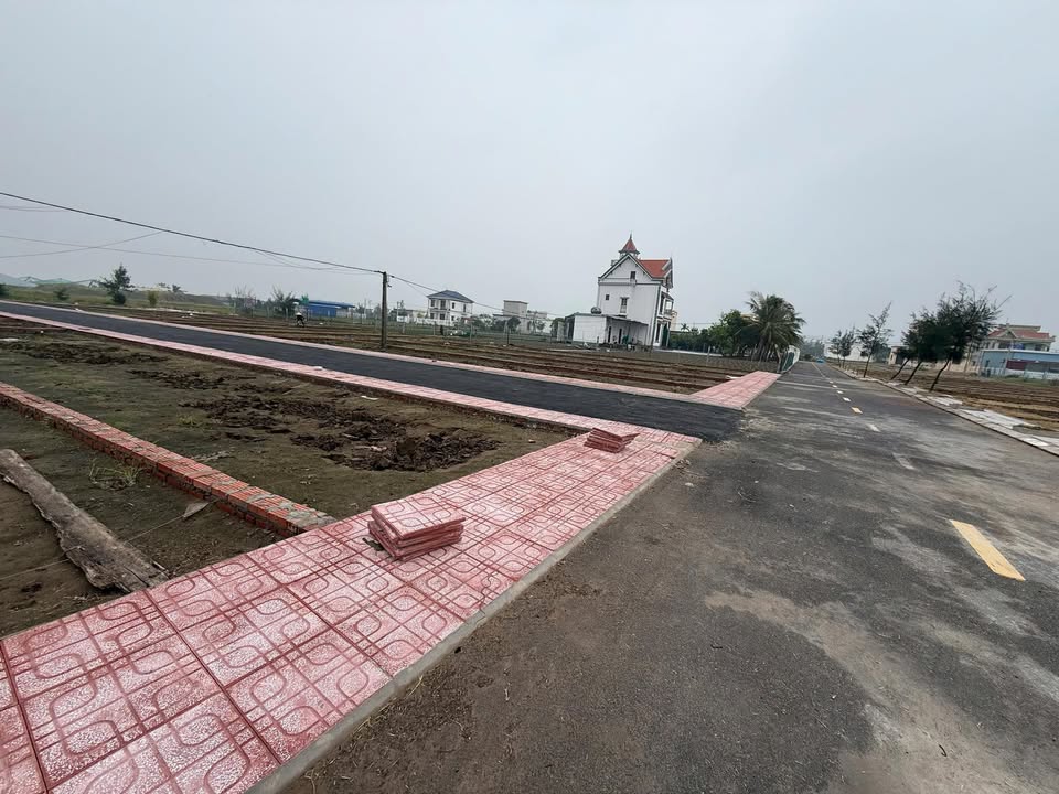 Đất thổ cư 80m² tại Quất Lâm, Nam Định giá 1.85 tỷ - Gần khu nghỉ dưỡng và bãi biển!