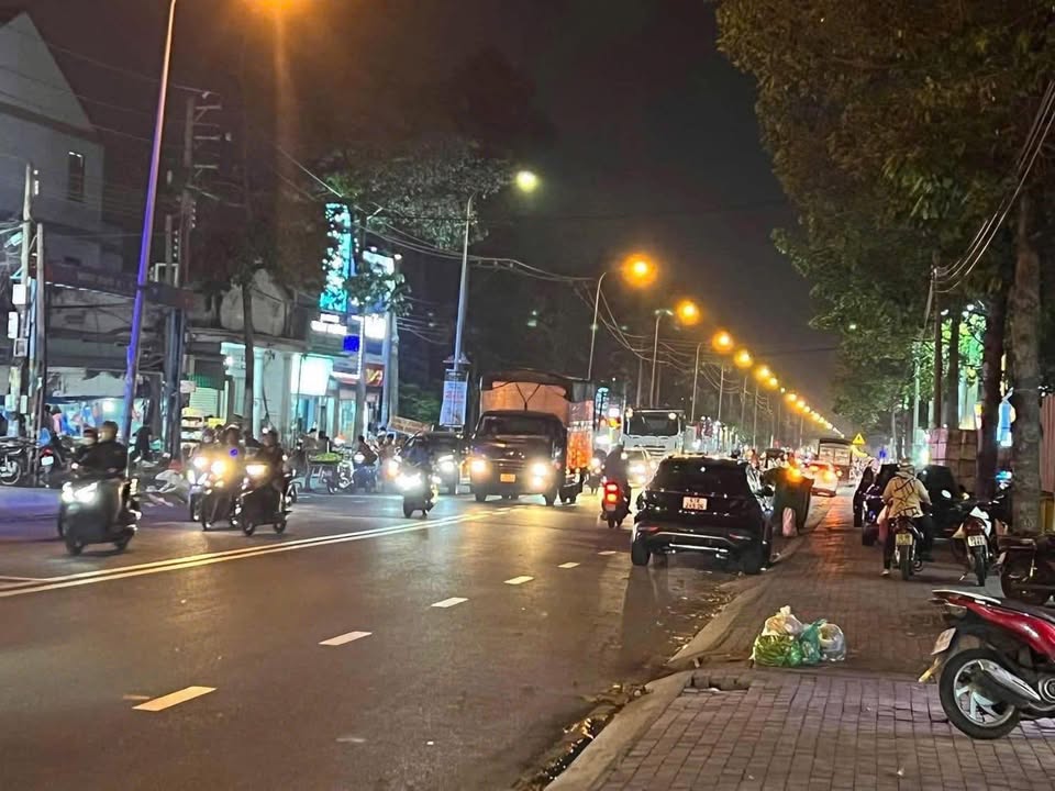 Cho thuê mặt bằng mặt tiền Lê Hồng Phong, Phú Hòa 200m² - Kinh doanh thuận lợi!