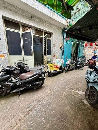 Nhà đẹp đường Tạ Quang Bửu, F4 Quận 8, 120m² giá 3 tỷ - Sổ hồng riêng, thương lượng tốt!