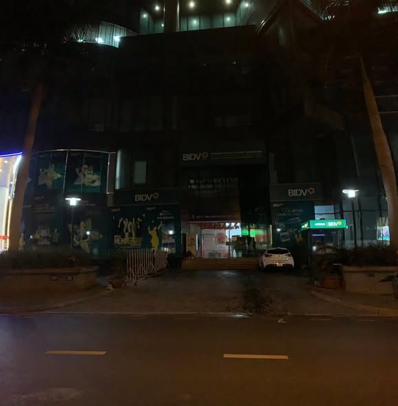 Phòng cho thuê full nội thất 40m² tại Hoàng Quốc Việt, Cầu Giấy - An ninh tốt, giá chỉ từ 5 triệu!