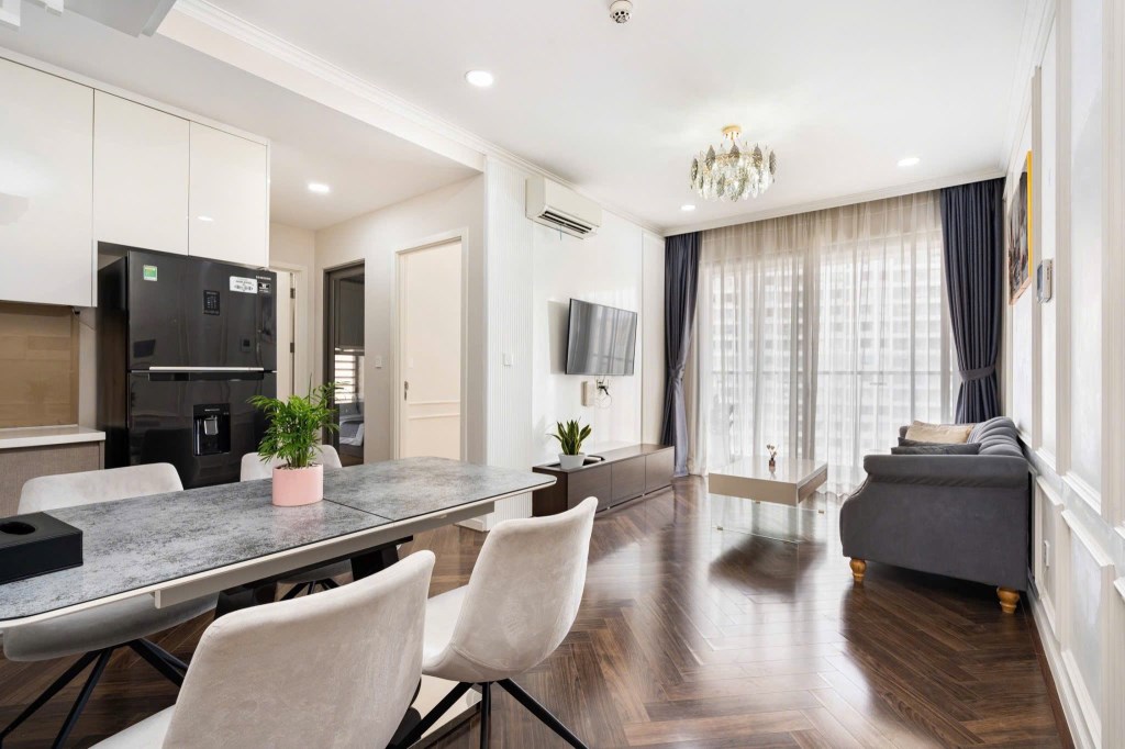 Căn hộ 2 phòng ngủ Quận Tân Bình 50m² giá 2 tỷ - Full nội thất hiện đại, cho thuê 13 triệu/tháng!