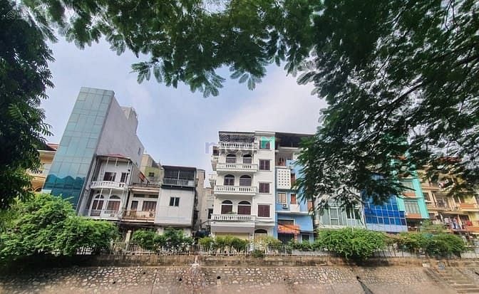 Bán mặt phố Trần Đại Nghĩa 42m² giá chỉ 16.8 tỷ - View sông tuyệt đẹp!