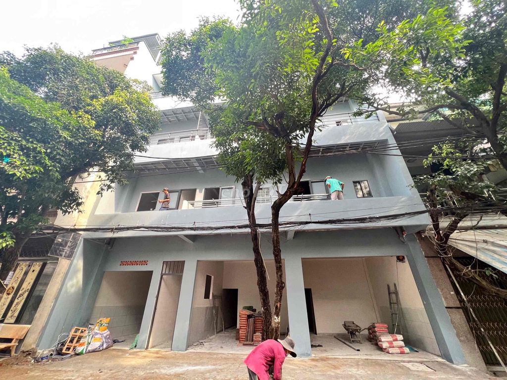 Cho thuê MẶT BẰNG ĐÔI rộng 60m² – Đường Bác Ái, Tân Phú – Vỉa hè rộng thoáng