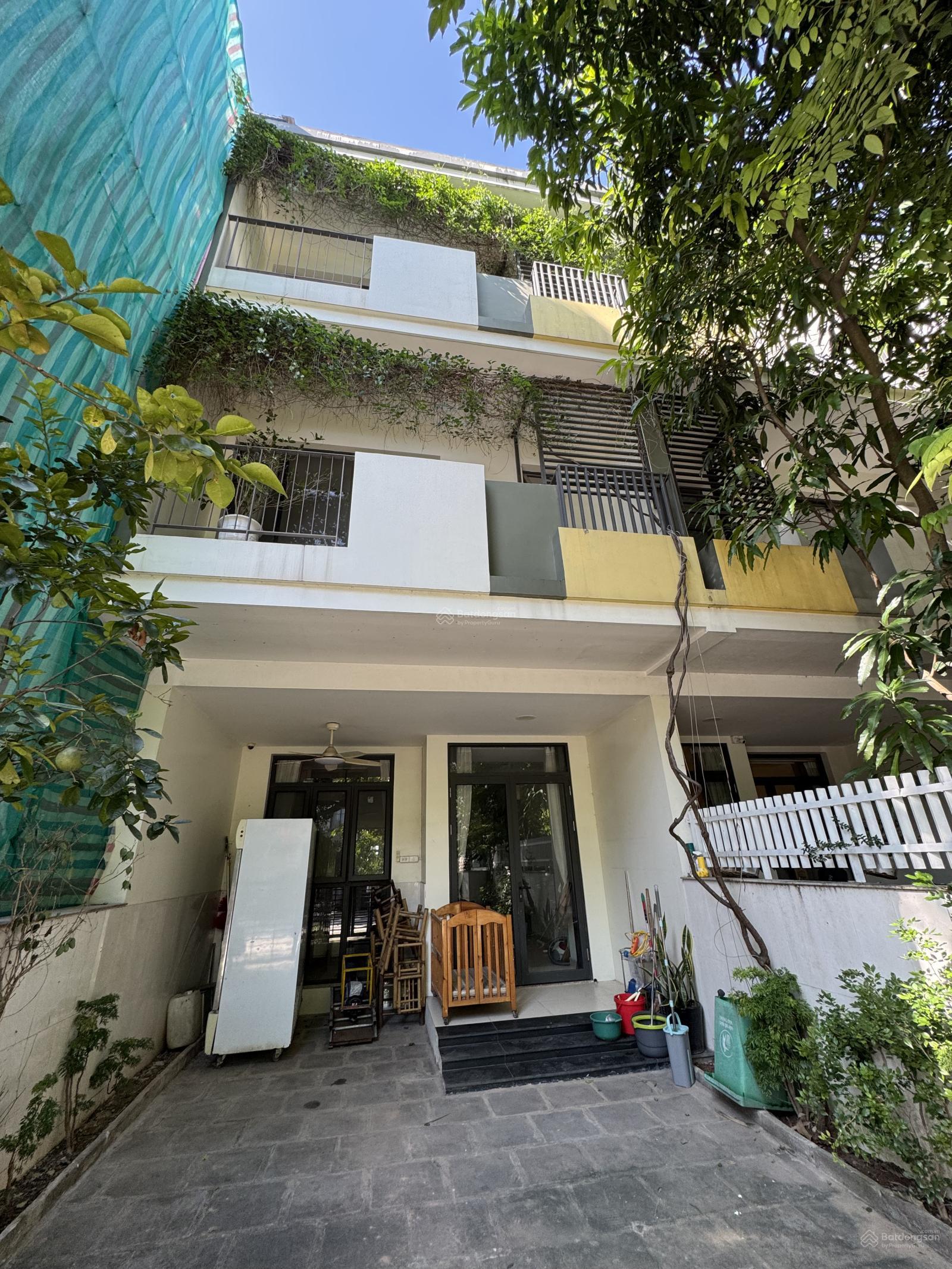 Nhà liền kề Vinhomes Thăng Long 90m² giá 17 triệu - Chính chủ, sẵn ở ngay!