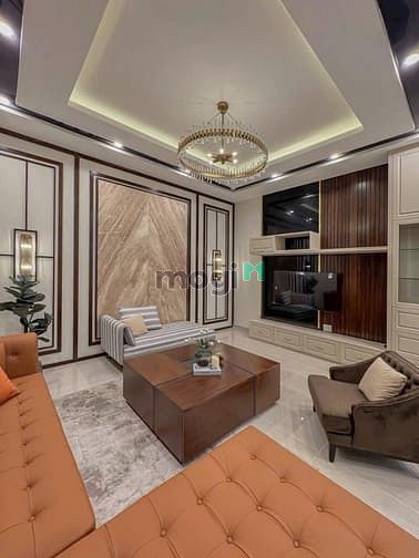 Biệt thự Mỹ Văn 2 Phú Mỹ Hưng 128m² giá 50 triệu - Nhà đẹp, nội thất sang trọng!