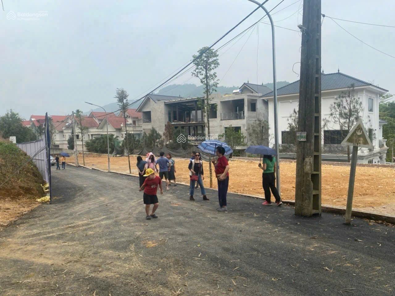 Đất 150m² Tiến Xuân, Thạch Thất - Đối diện ĐH Quốc Gia, chỉ 26,5 triệu/m²!