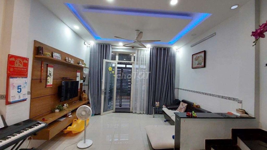 Nhà nguyên căn Hiệp Bình, TP Thủ Đức 72m² giá 15 triệu - Nội thất đầy đủ, tiện nghi