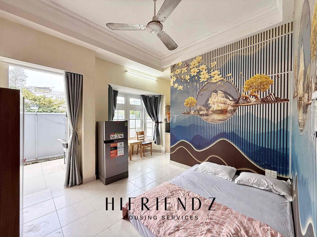 Phòng ban công full nội thất mặt tiền Vành Đai Trong gần Aeon Bình Tân - Chỉ 3.8 triệu!