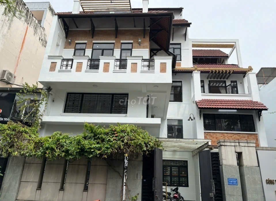 Biệt Thự Bình Phú 1, Quận 6, 240m² - Cho Thuê Giá 45 Triệu/Tháng