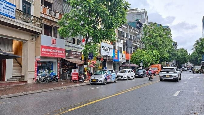 Bán mặt phố Trung Phụng, Đống Đa, 71m² giá 36 tỷ - Mặt tiền 4m, cho thuê 30 triệu/tháng!
