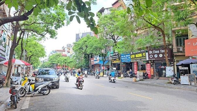 Bán mặt phố Lê Thanh Nghị 122m² giá 65 tỷ - Lô góc đắc địa