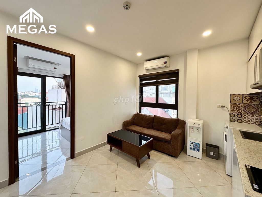 Căn hộ 1N1K ban công 45m² giá 9 triệu - Full nội thất ngay Lotte Liễu Giai!