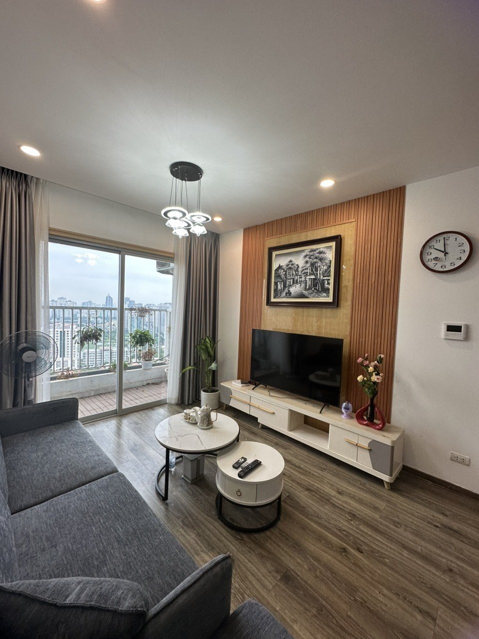 Căn hộ Ecolife Capitol 74m² giá 7 tỷ - Hướng Đông mát mẻ, nội thất sang trọng!