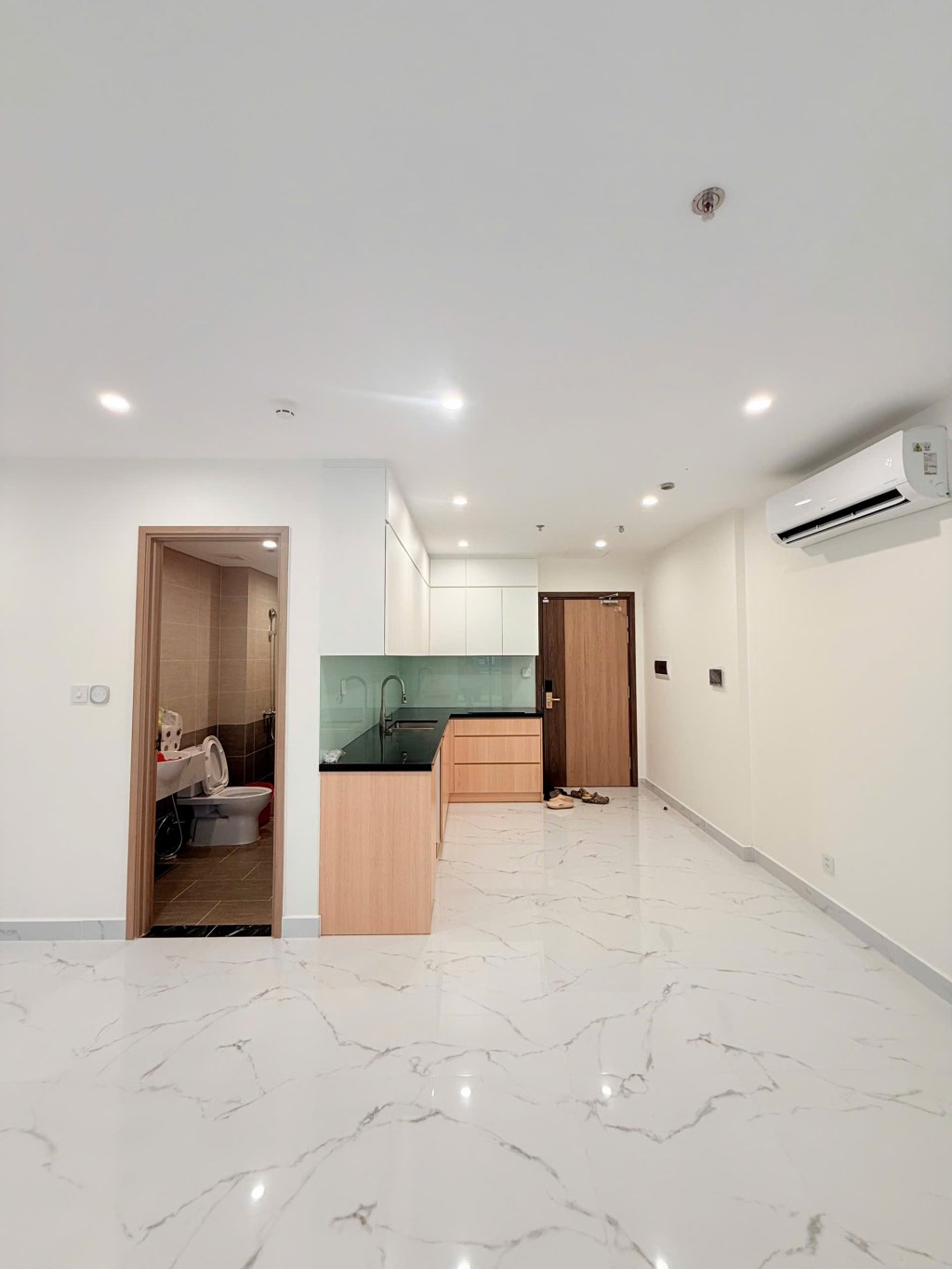 Căn hộ 2PN Vinhomes Grand Park 69m² giá 8,5 triệu - view thoáng mát!