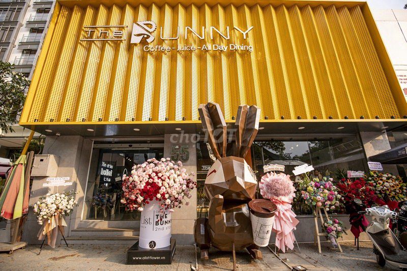 Nhà cho thuê 2 mặt tiền Lê Thị Riêng, Quận 1 - Diện tích 900m², giá 180 triệu/tháng