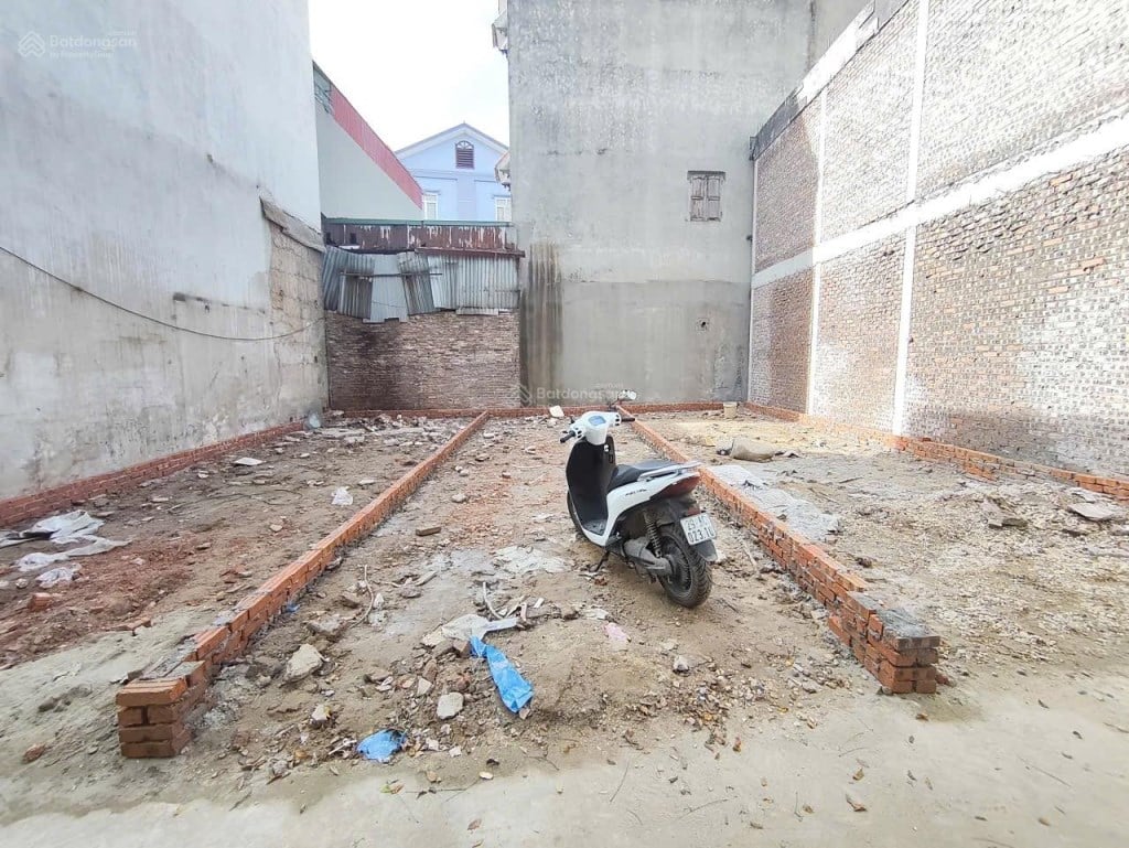 Đất nền Từ Sơn 40.2m² giá 1.6 tỷ - Tiềm năng tăng giá vượt trội!