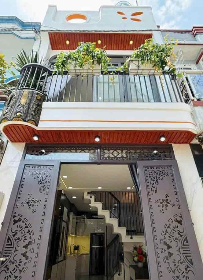 Nhà đẹp Huỳnh Tấn Phát, Q7, 69m² giá 4.32 tỷ - Sổ hồng riêng, vào ở ngay!