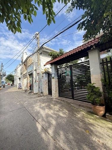 Nhà riêng Hương Lộ 3, Bình Tân 142m² giá 9 tỷ - Sát Aeon Tân Phú!