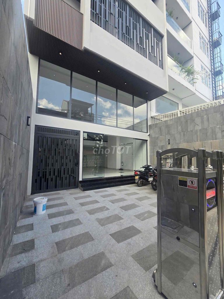 Mặt bằng kinh doanh cho thuê đường số 17, Tân Thuận Tây, Quận 7 - Diện tích 200m², giá chỉ 35 triệu!