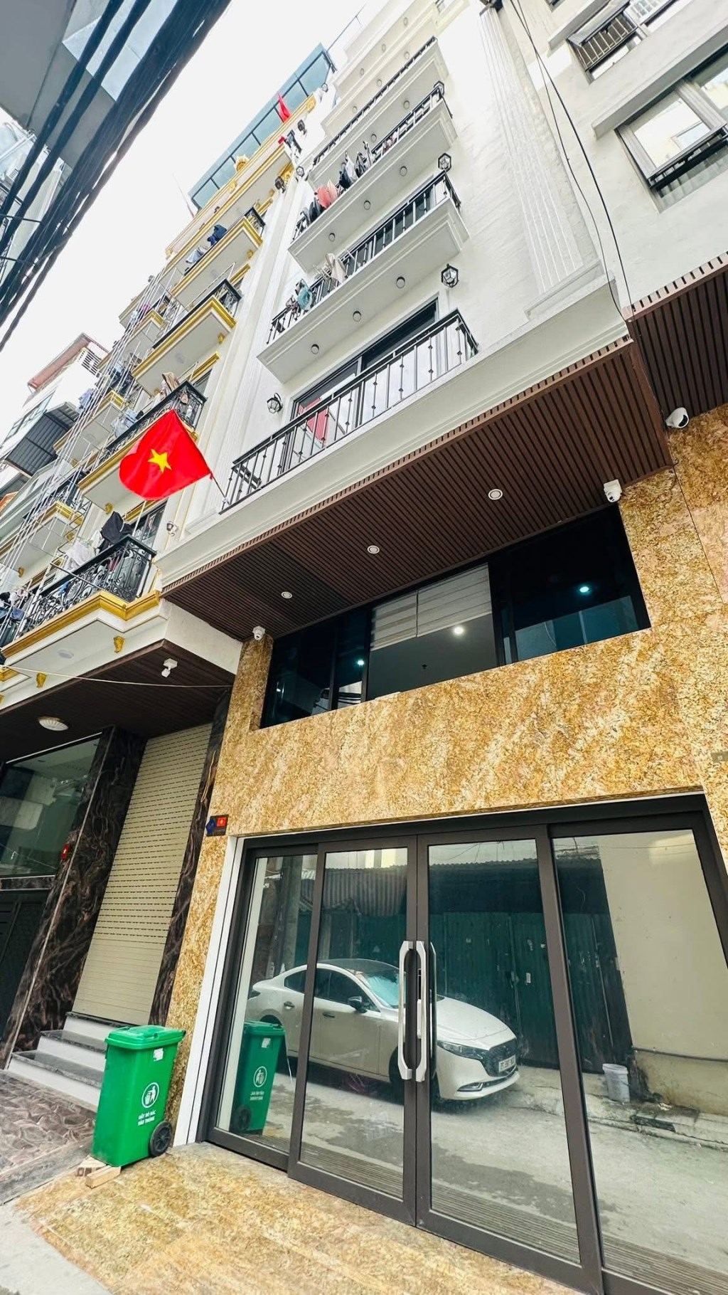 Cho thuê tòa nhà CHDV 8 tầng Phố Xã Đàn 72m² giá 22 tỷ - Dòng tiền ổn định 110 triệu/tháng!