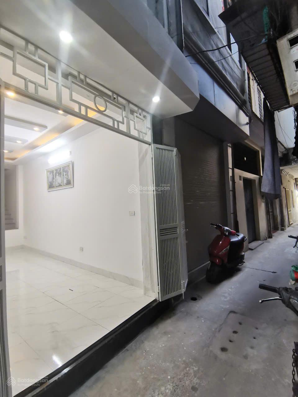 Nhà 5 tầng tại Đống Đa 26m² giá 7.25 tỷ - Yên tĩnh giữa lòng Hà Nội!