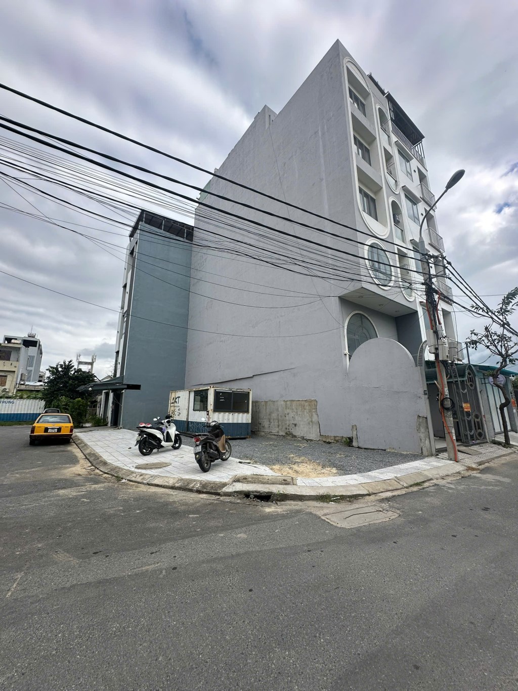 Lô góc 2 mặt tiền Bà Huyện Thanh Quan & Mỹ Đa Đông 11, Mỹ An - Cơ hội vàng cho đầu tư!