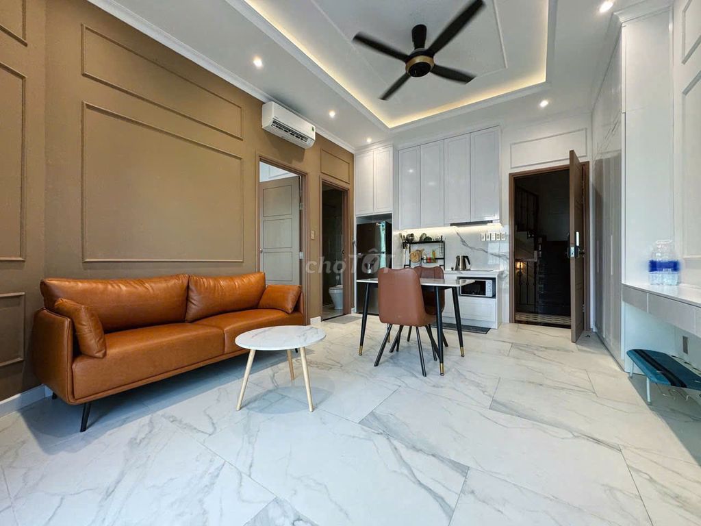 Căn hộ 1PN Nguyễn Xí 55m² giá 8.6 triệu - Full nội thất cao cấp, chỉ cần vào ở ngay!